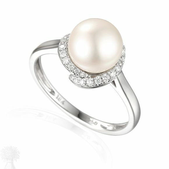 18ct White Gold Pearl & Diamond Twist Cluster Ring