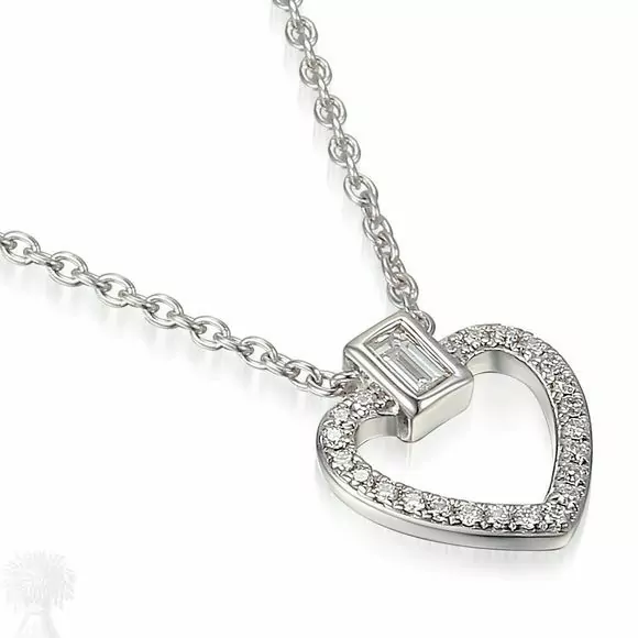 18ct White Gold Diamond Heart Pendant & Chain