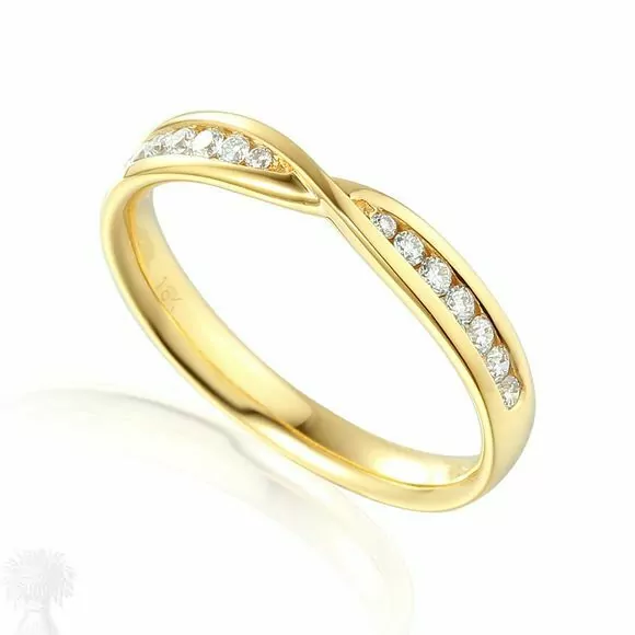 18ct Yellow Gold Diamond Twist Wedding Ring