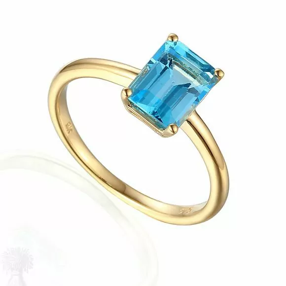 9ct Yellow Gold Single Stone Rectangular Blue Topaz Ring