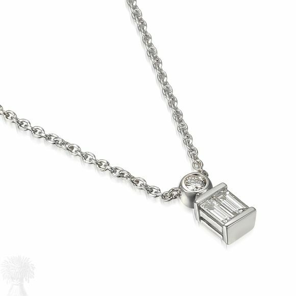 18ct White Gold Mixed Cut Diamond Necklet