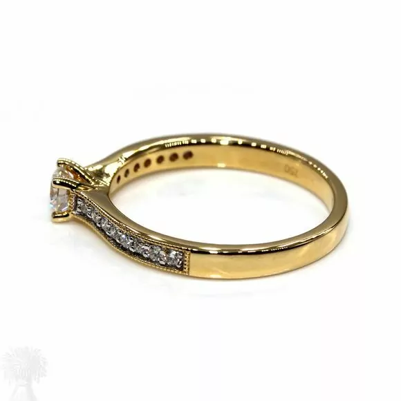 18ct Yellow Gold Single Stone Brilliant Cut Diamond Ring