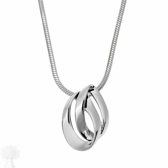 Sterling Silver Fancy Oval Pendant & Chain