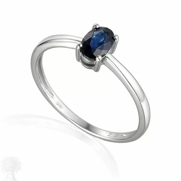 9ct White Gold Oval Single Stone Sapphire Ring